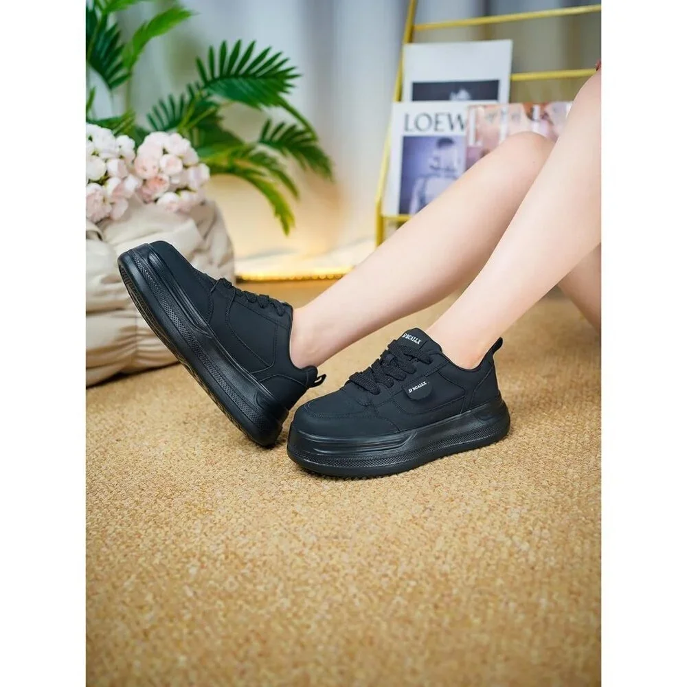 Women’s Leather Black Lace Up Lightweight Stylish Casual  Sneaker Shoes